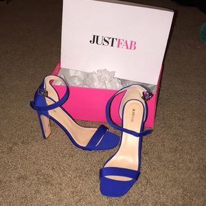 “Tali” Heels 👠